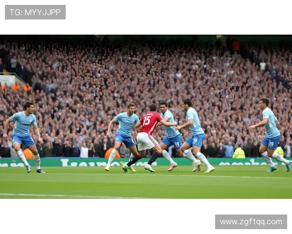 前锋足球明星合照高清展现球场风采与团队精神的完美瞬间