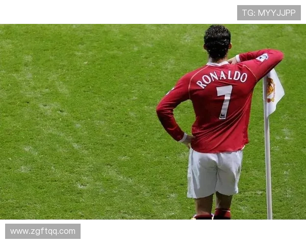 足球巨星感人告别时刻回顾珍贵瞬间与辉煌成就的纪念视频