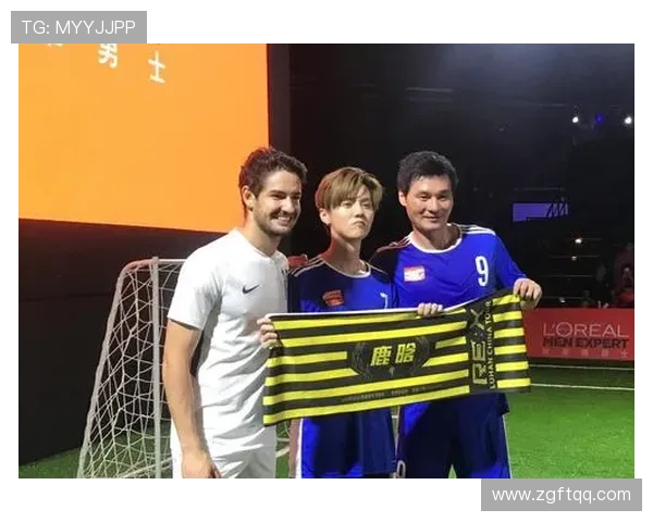 鹿晗与足球明星的精彩瞬间揭秘：他们的友谊与竞技精神交织的故事